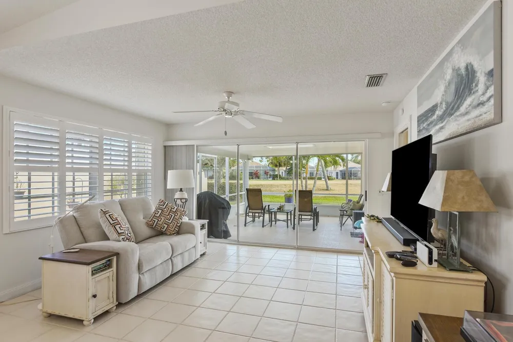 8285 SE Double Tree Drive Hobe Sound, FL 33455