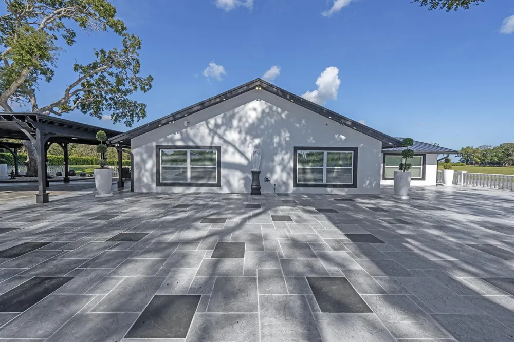 16200 Orange Avenue Fort Pierce, FL 34945