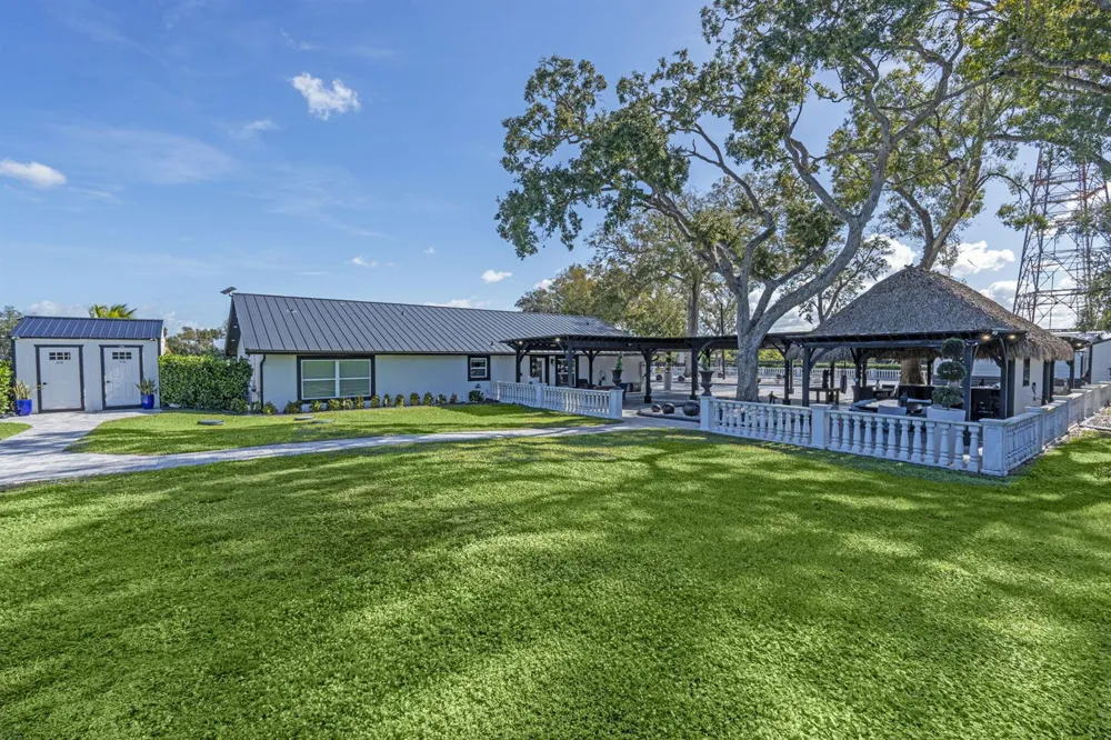 16200 Orange Avenue Fort Pierce, FL 34945