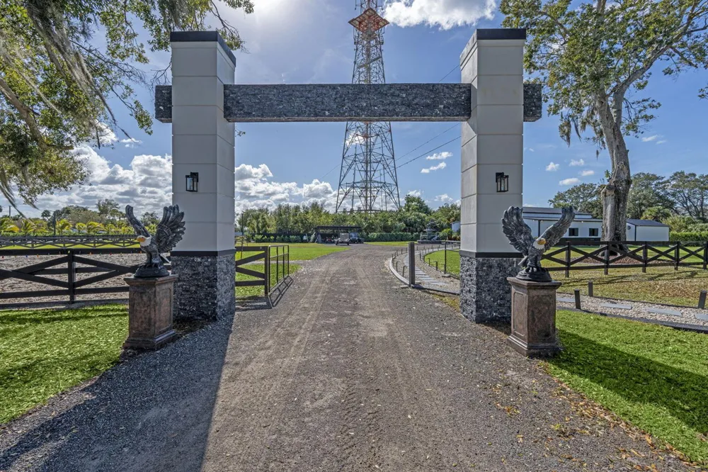 16200 Orange Avenue Fort Pierce, FL 34945