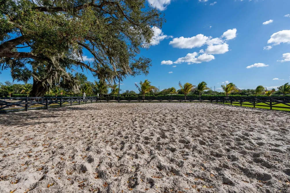 16200 Orange Avenue Fort Pierce, FL 34945