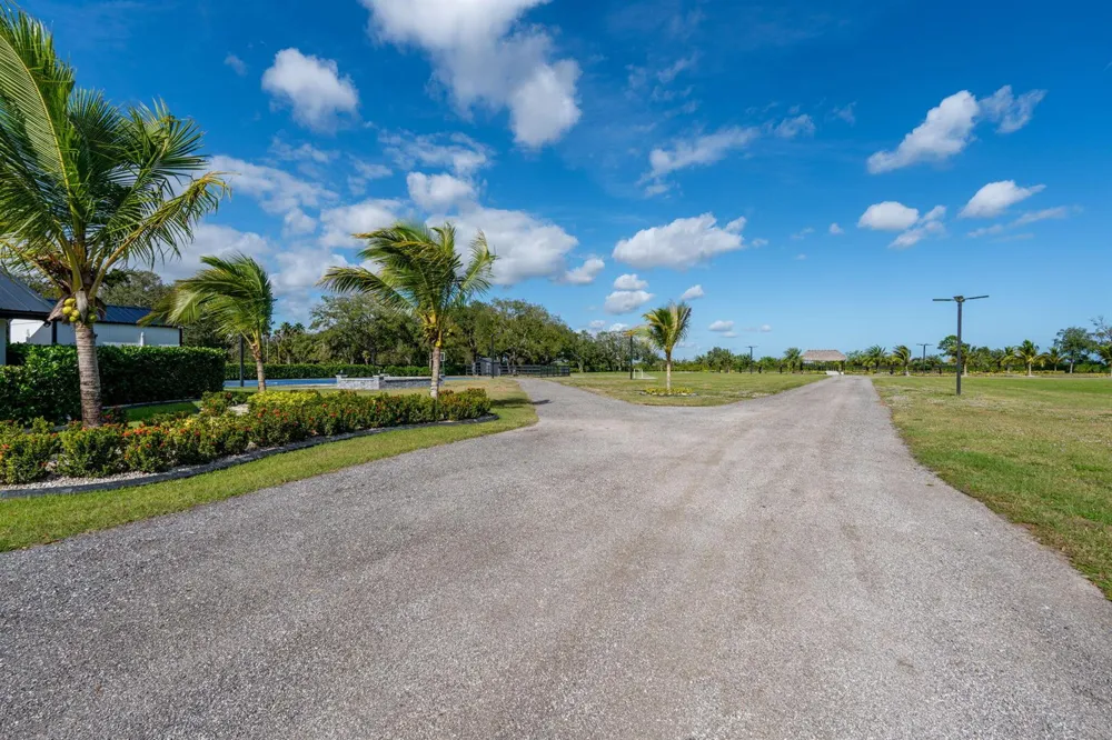 16200 Orange Avenue Fort Pierce, FL 34945