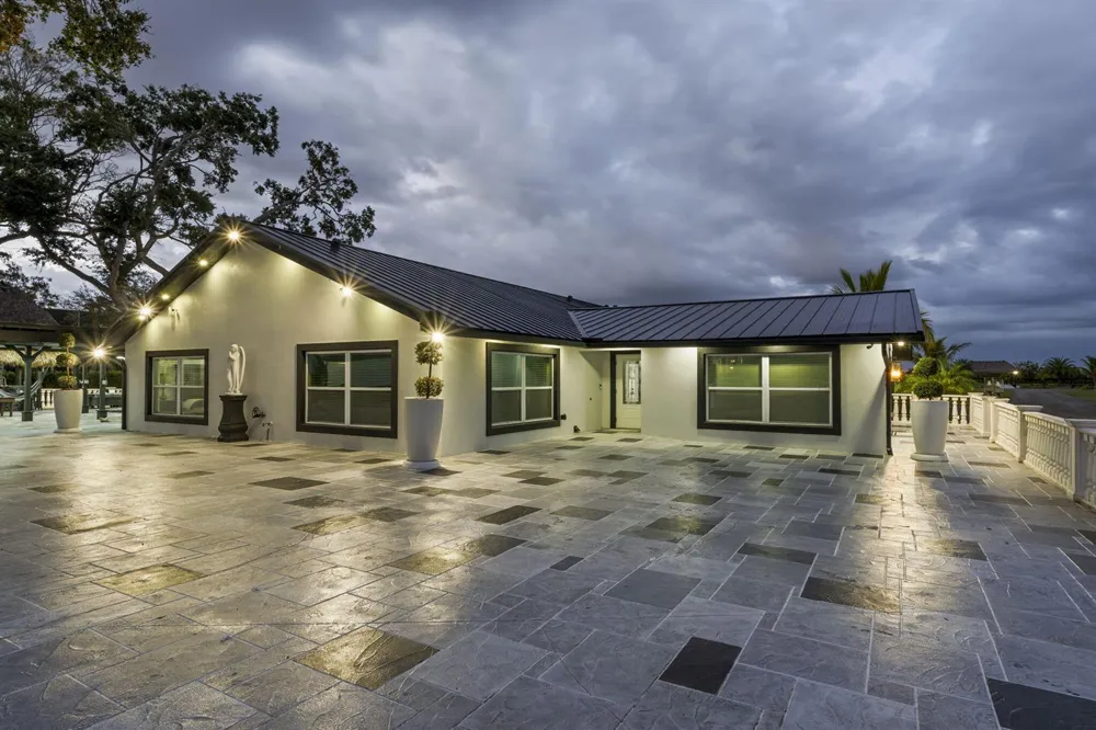 16200 Orange Avenue Fort Pierce, FL 34945