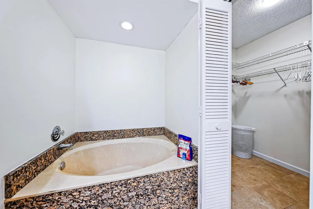 1528 Ocean Dunes Circle Jupiter, FL 33477