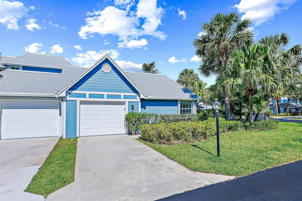 1528 Ocean Dunes Circle Jupiter, FL 33477