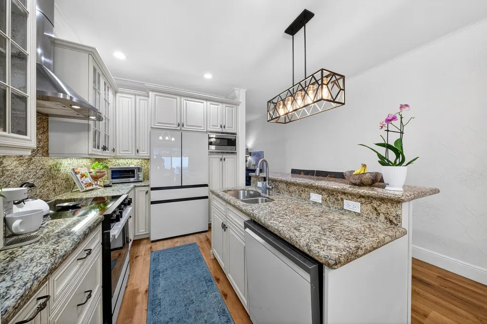 1942 NE 32nd Street Lighthouse Point, FL 33064