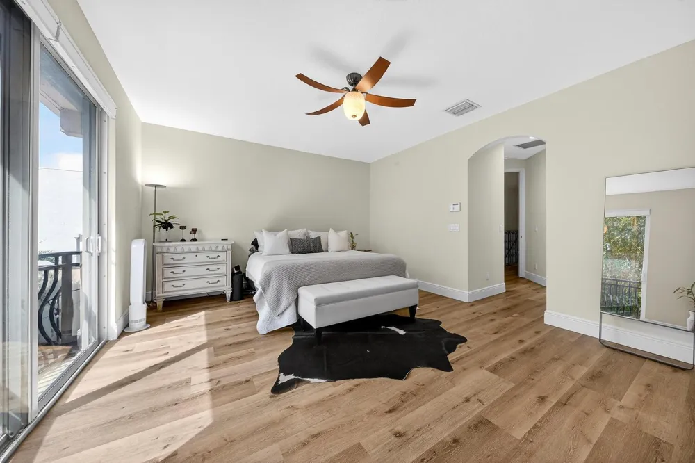1942 NE 32nd Street Lighthouse Point, FL 33064