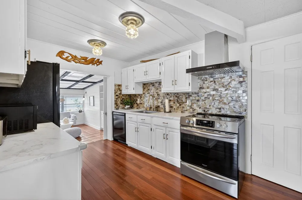 4490 NE Indian River Drive Jensen Beach, FL 34957