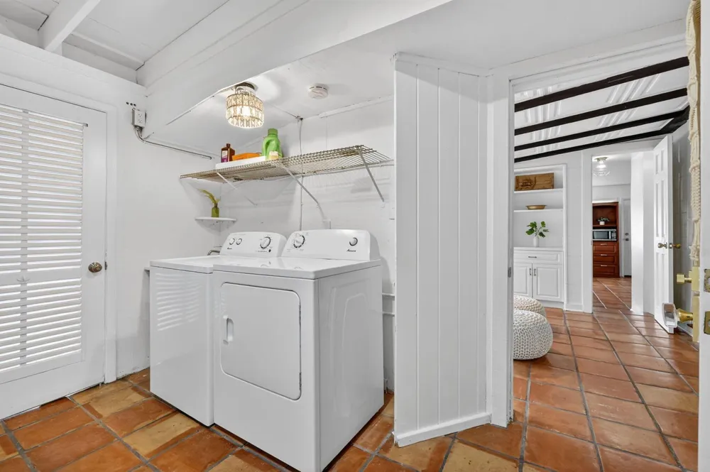 4490 NE Indian River Drive Jensen Beach, FL 34957
