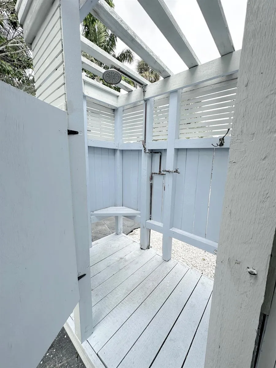 4490 NE Indian River Drive Jensen Beach, FL 34957