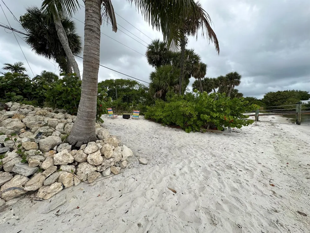 4490 NE Indian River Drive Jensen Beach, FL 34957