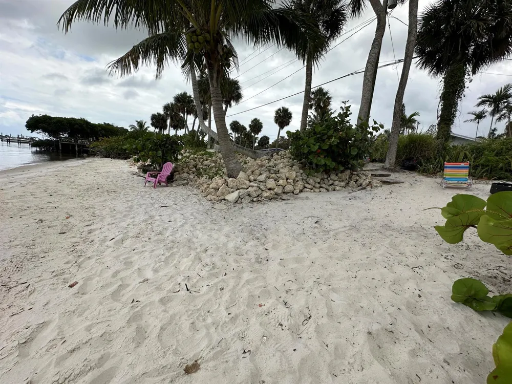 4490 NE Indian River Drive Jensen Beach, FL 34957
