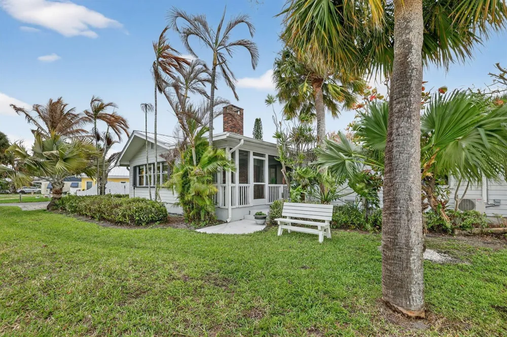 4490 NE Indian River Drive Jensen Beach, FL 34957