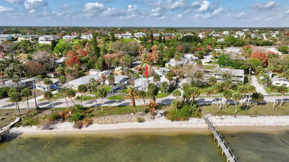 4490 NE Indian River Drive Jensen Beach, FL 34957