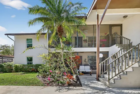 6531 SE Federal Highway #H1-103