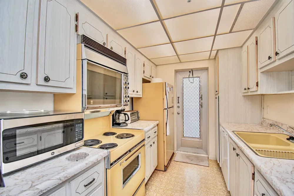 3101 S Ocean Boulevard #322 Highland Beach, FL 33487