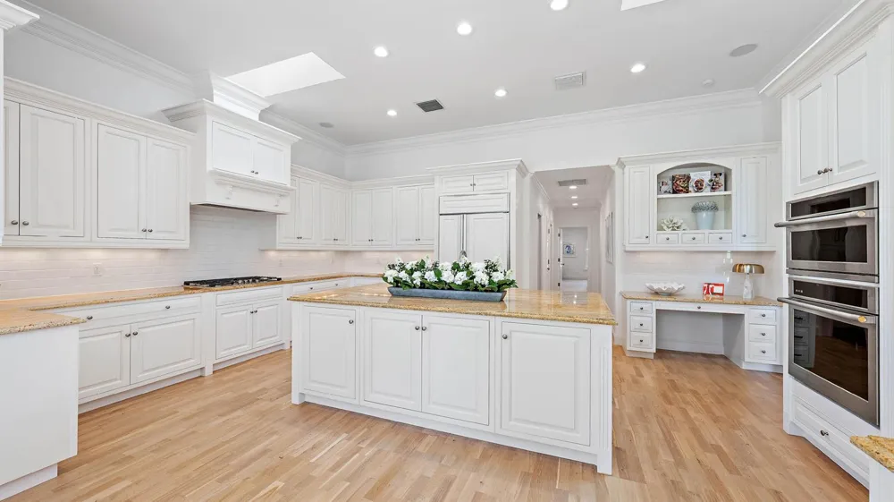 677 Village Road North Palm Beach, FL 33408