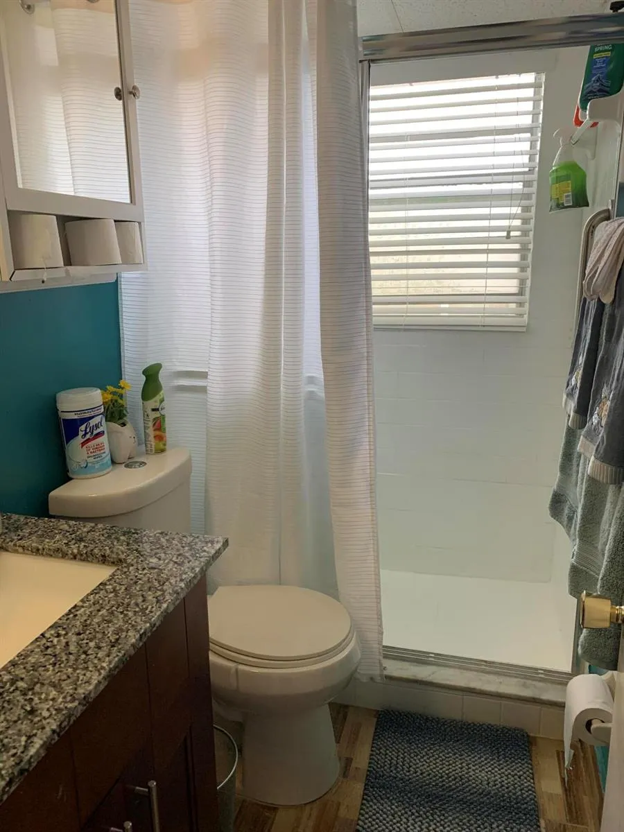 7887 Golf Cir Drive #212 Margate, FL 33063