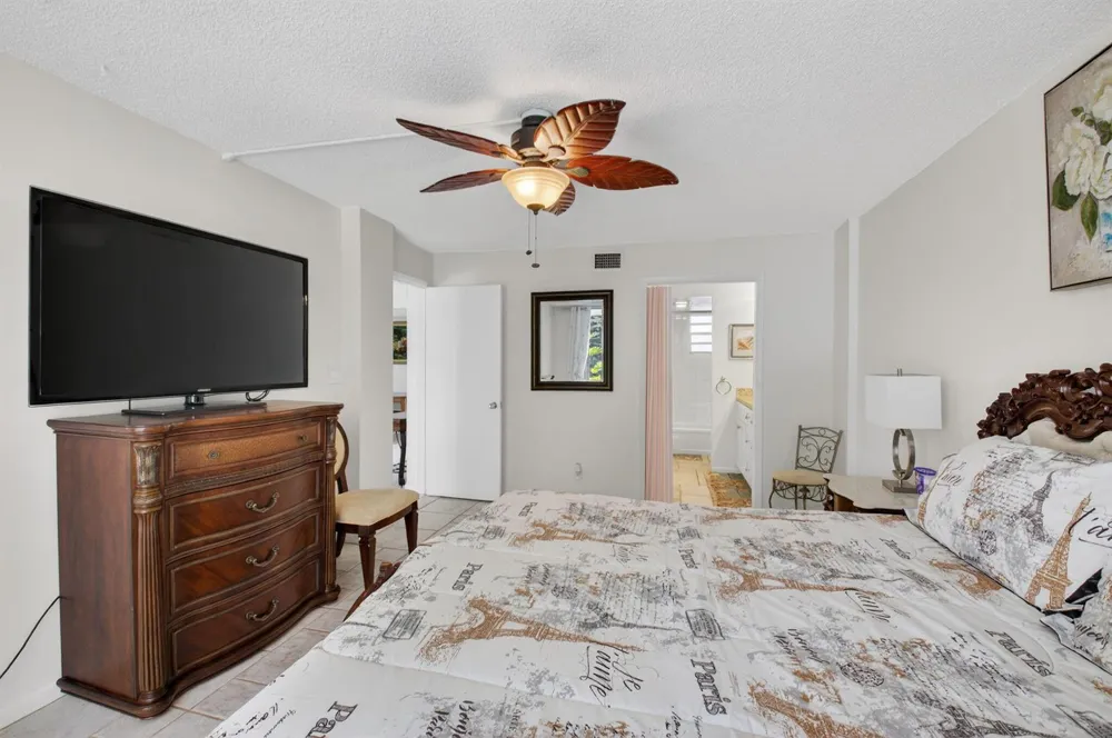3575 S Ocean Boulevard #205 South Palm Beach, FL 33480