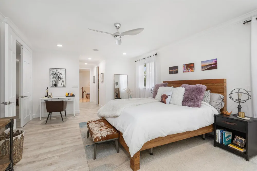 24 Grand Bay Estates Circle Key Biscayne, FL 33149