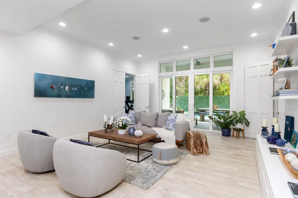 24 Grand Bay Estates Circle Key Biscayne, FL 33149