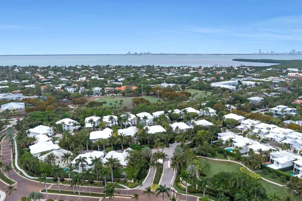 24 Grand Bay Estates Circle Key Biscayne, FL 33149