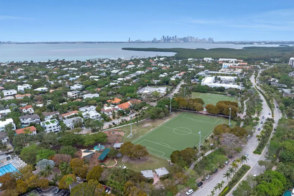 24 Grand Bay Estates Circle Key Biscayne, FL 33149