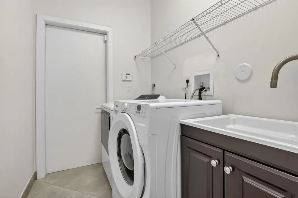 2647 Miller Court Weston, FL 33332