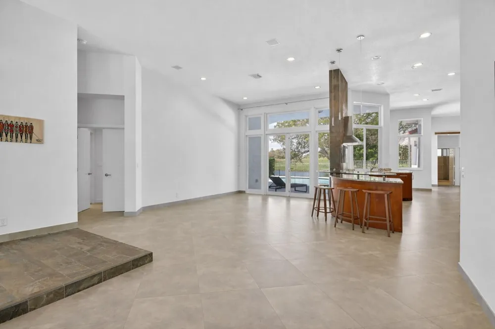 2647 Miller Court Weston, FL 33332