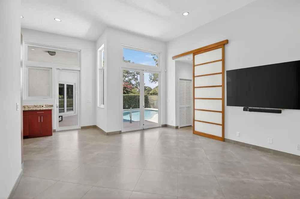 2647 Miller Court Weston, FL 33332