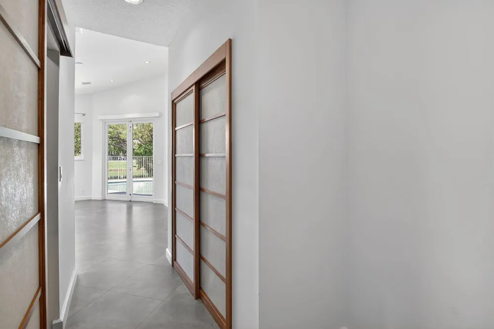 2647 Miller Court Weston, FL 33332