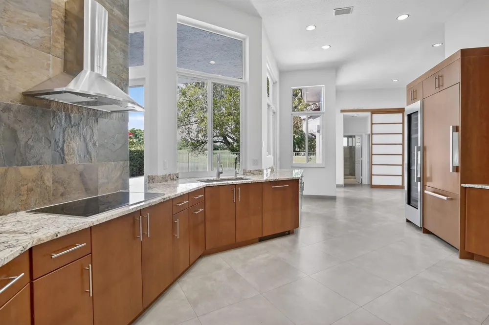 2647 Miller Court Weston, FL 33332