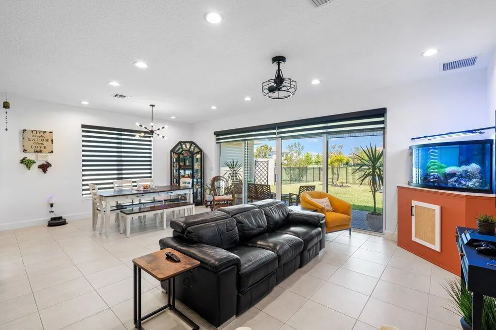 1362 Harvester Crossing Loxahatchee, FL 33470