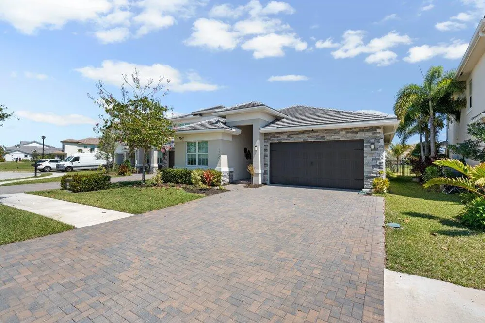 1362 Harvester Crossing Loxahatchee, FL 33470
