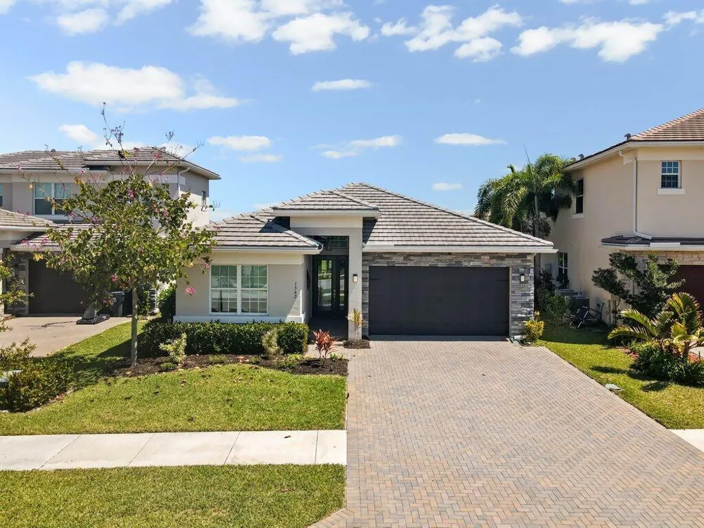 1362 Harvester Crossing Loxahatchee, FL 33470