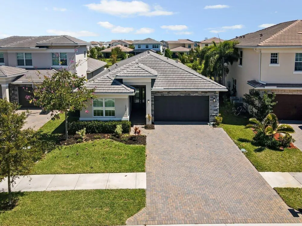 1362 Harvester Crossing Loxahatchee, FL 33470
