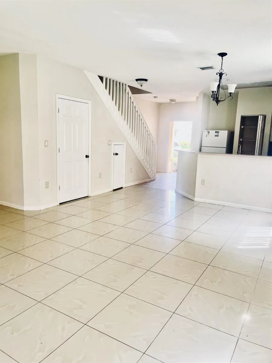 521 Princess Drive #521 Margate, FL 33068