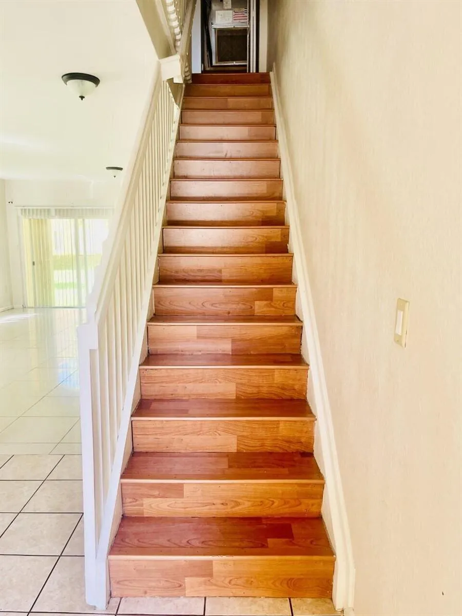 521 Princess Drive #521 Margate, FL 33068