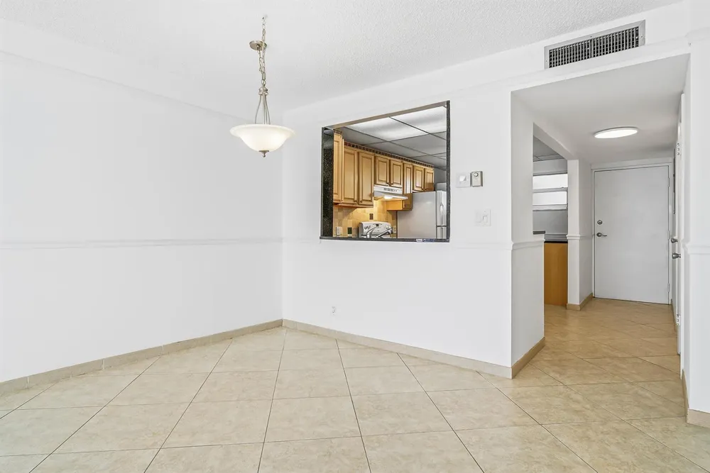3580 S Ocean Boulevard #4c South Palm Beach, FL 33480