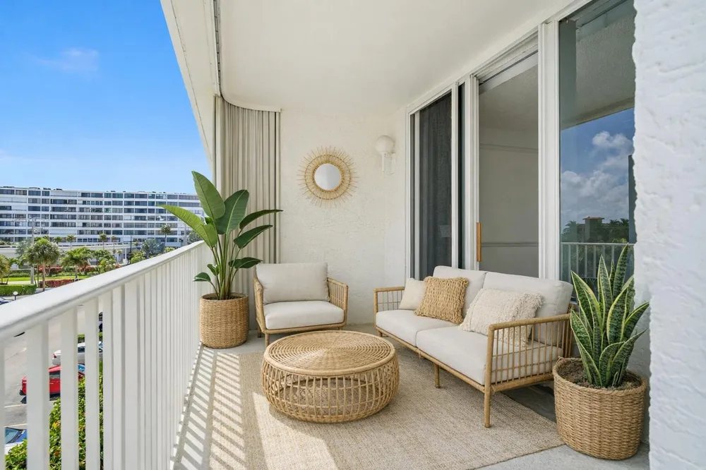 3580 S Ocean Boulevard #4c South Palm Beach, FL 33480