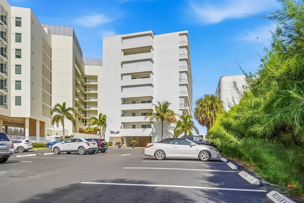 3580 S Ocean Boulevard #4c South Palm Beach, FL 33480