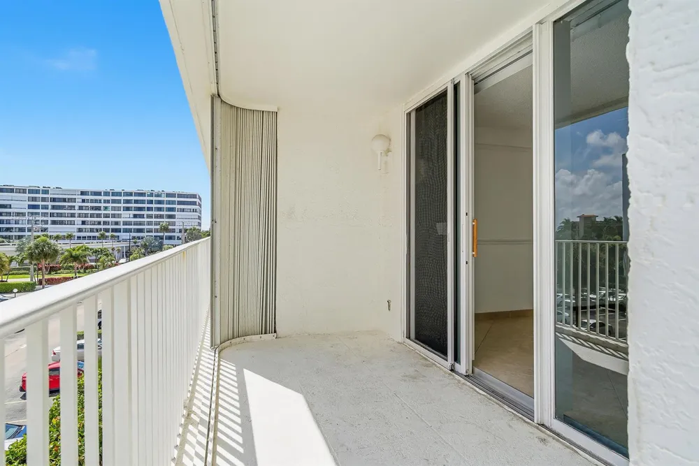 3580 S Ocean Boulevard #4c South Palm Beach, FL 33480