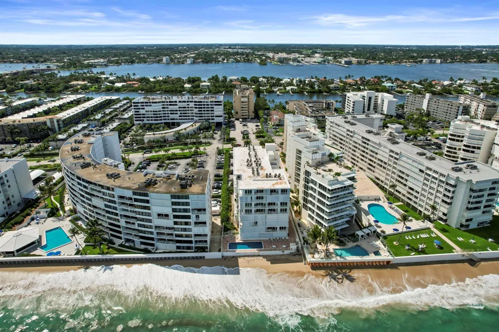 3580 S Ocean Boulevard #4c South Palm Beach, FL 33480