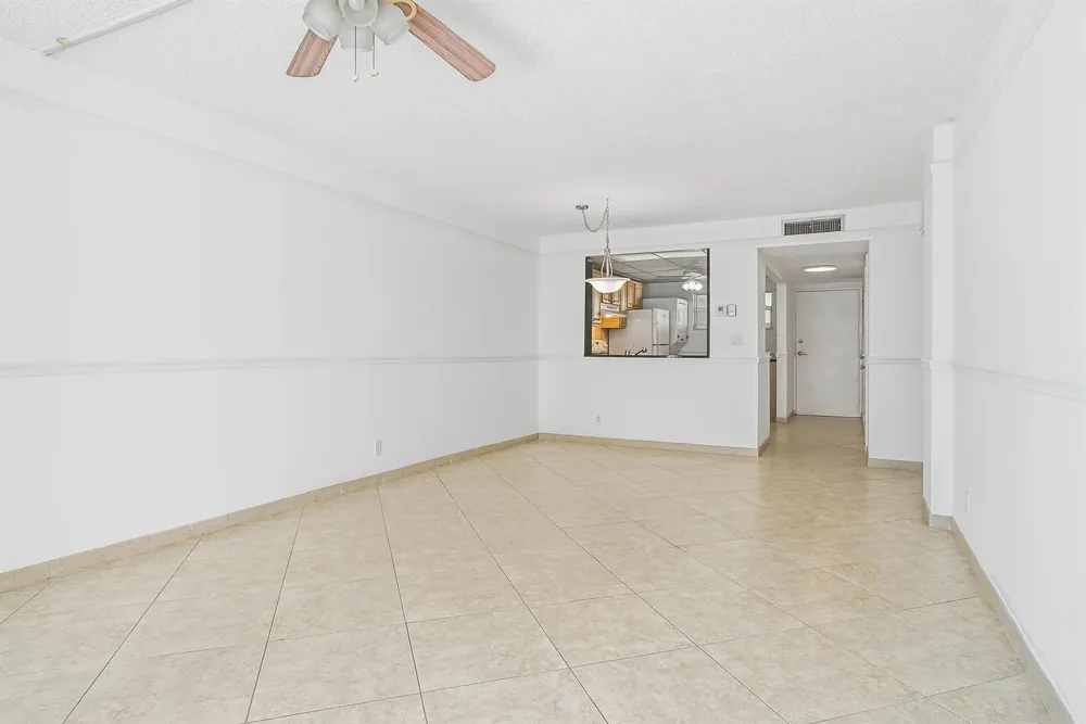 3580 S Ocean Boulevard #4c South Palm Beach, FL 33480