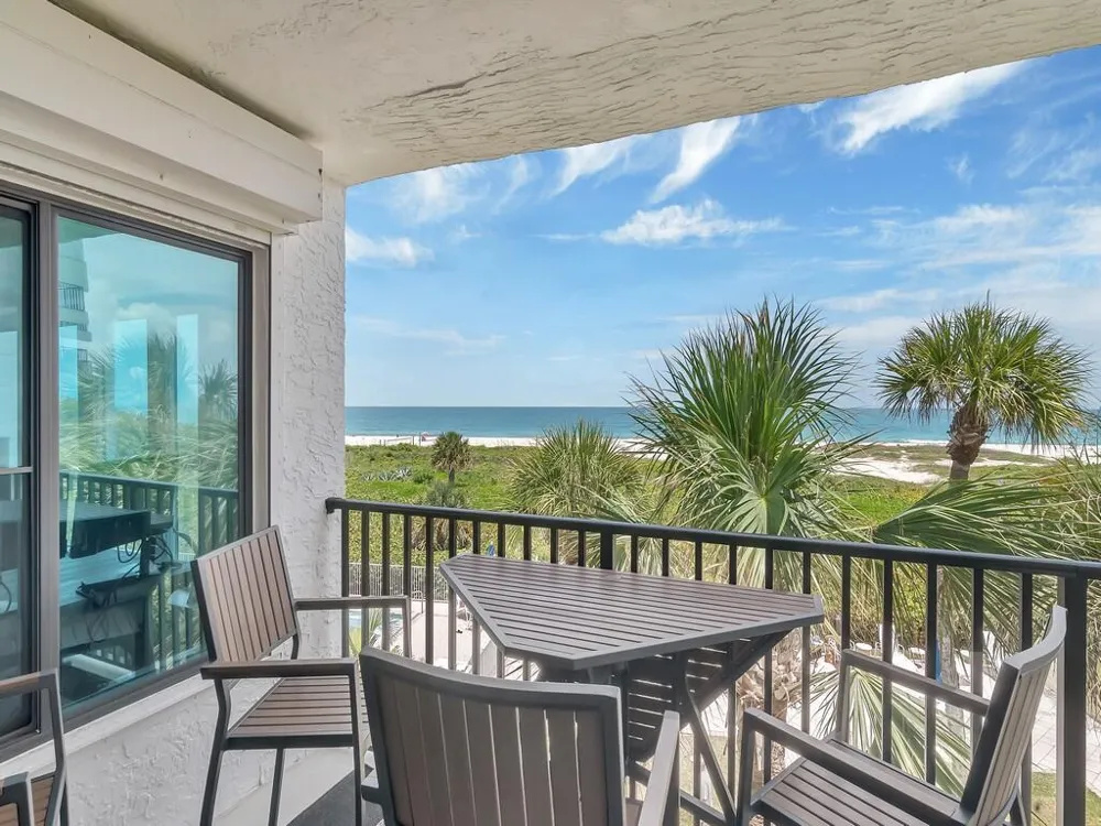 1700 Ocean Drive #306 Vero Beach, FL 32963