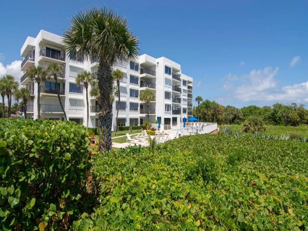 1700 Ocean Drive #306 Vero Beach, FL 32963