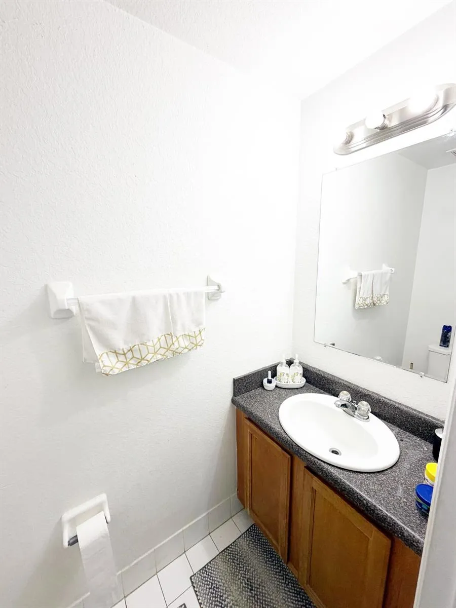 2769 NW 13th Street #6 Pompano Beach, FL 33069
