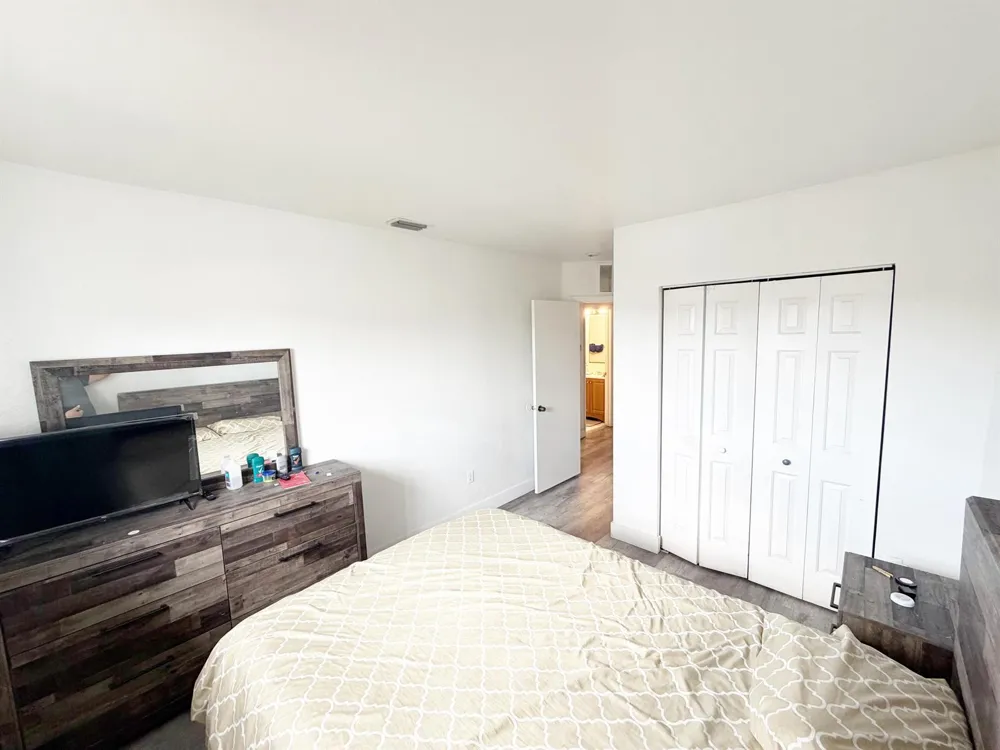 2769 NW 13th Street #6 Pompano Beach, FL 33069