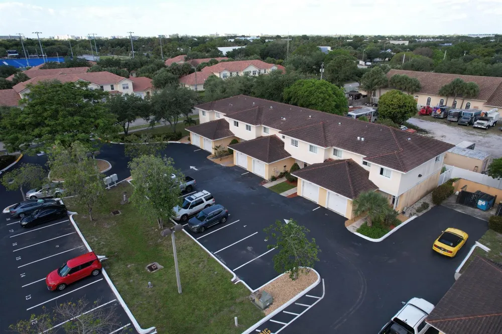 2769 NW 13th Street #6 Pompano Beach, FL 33069