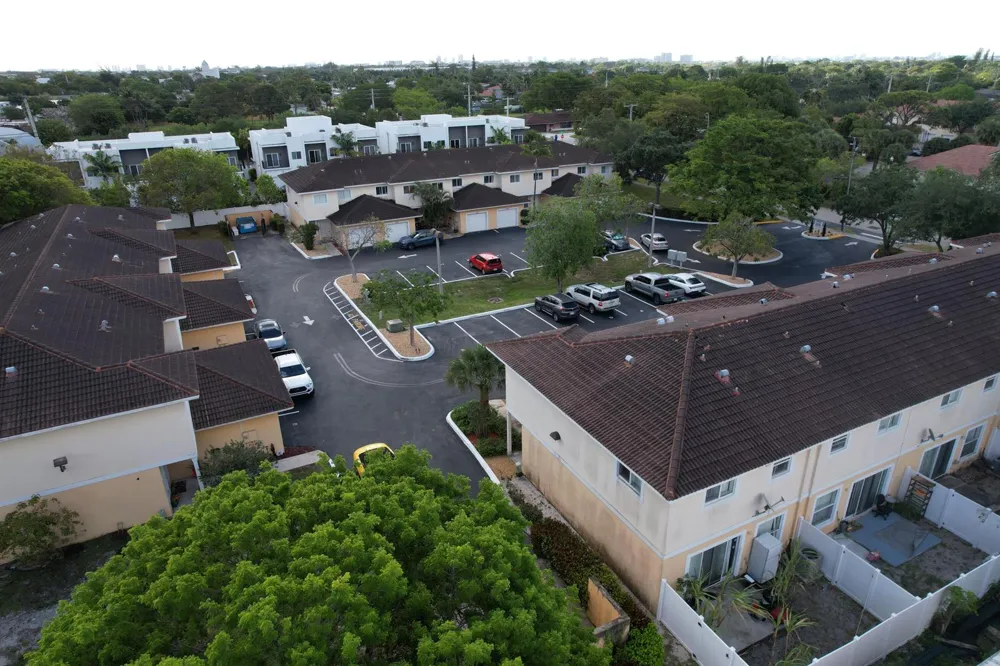 2769 NW 13th Street #6 Pompano Beach, FL 33069